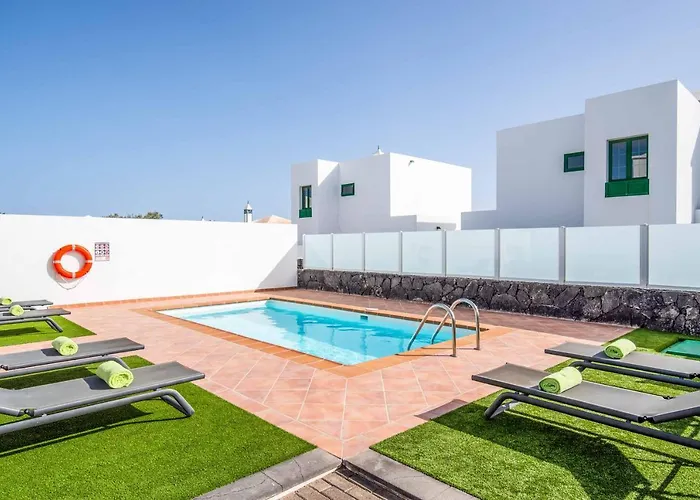 Fula بلايا بلانكا