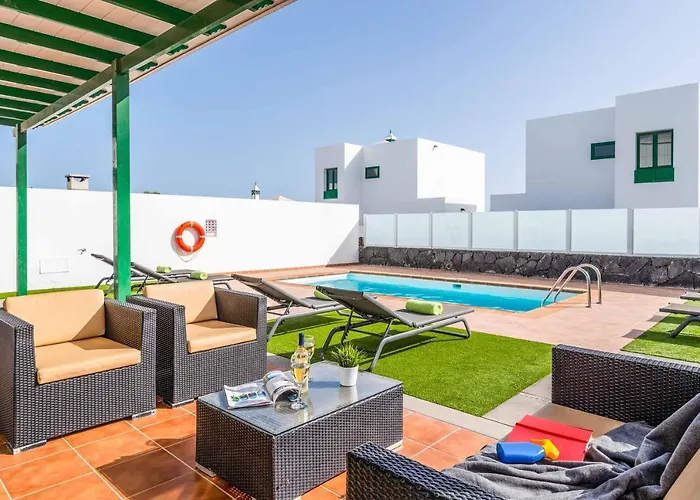 Fula Playa Blanca (Lanzarote)